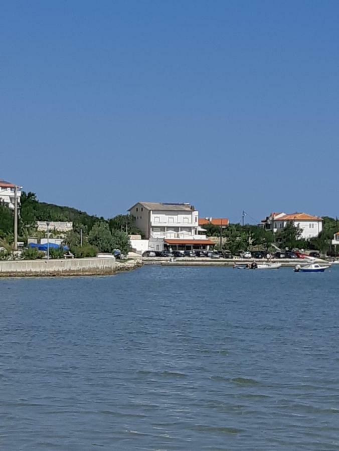 Apartments Mareta Rab Town Kültér fotó