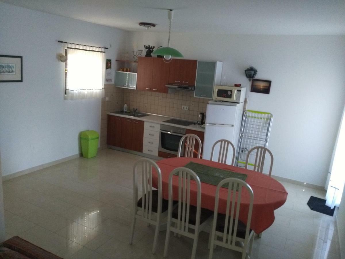 Apartments Mareta Rab Town Kültér fotó