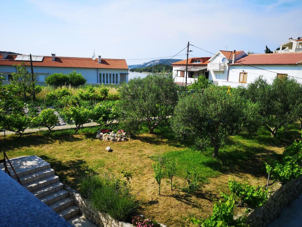 Apartments Mareta Rab Town Kültér fotó