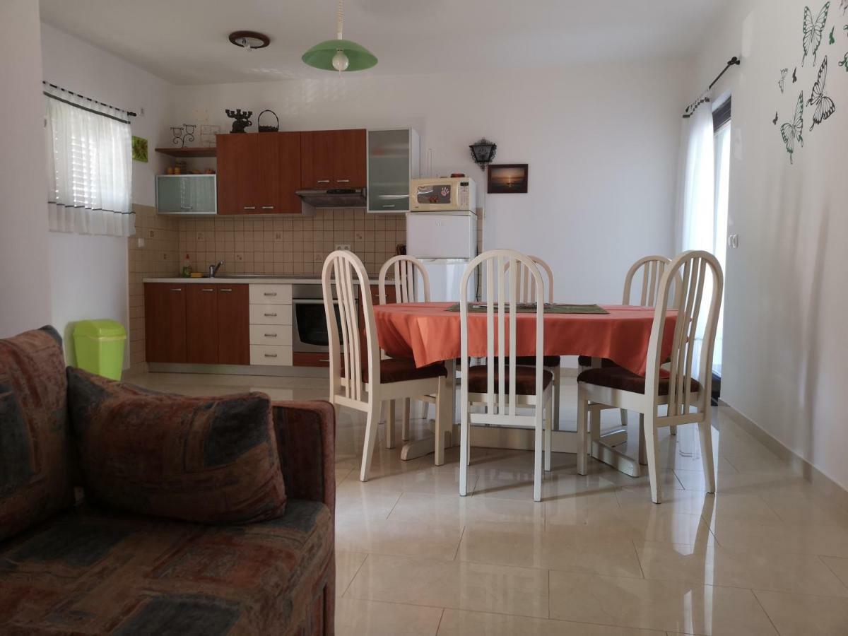 Apartments Mareta Rab Town Kültér fotó